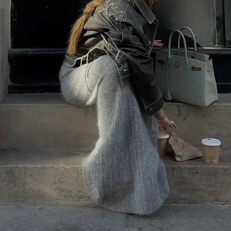 סט סריג שני חלקים חולצת כתפיים חשופות וחצאית מקסי - אילונה