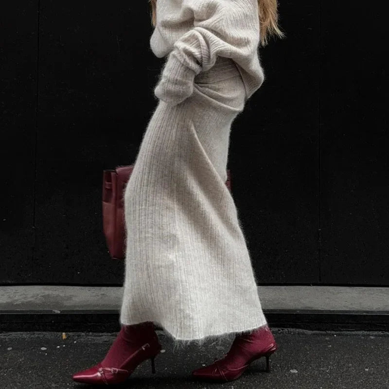 סט סריג שני חלקים חולצת כתפיים חשופות וחצאית מקסי - אילונה