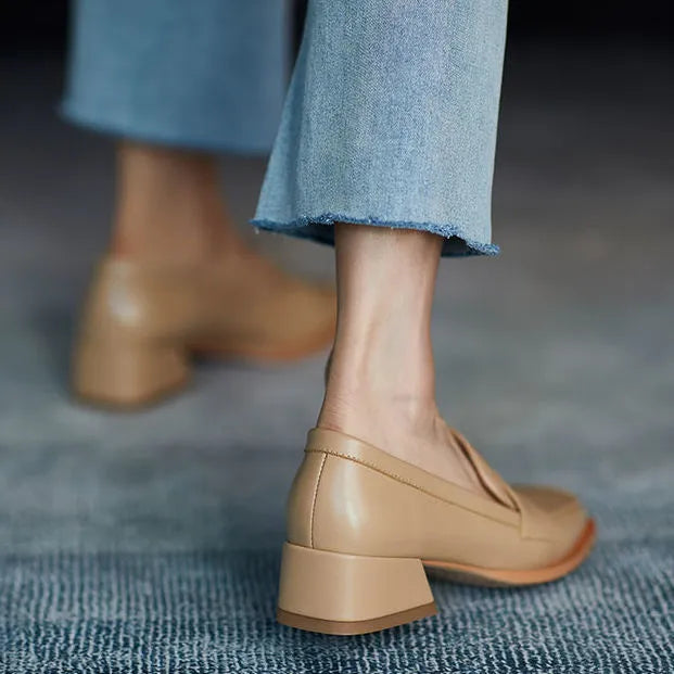 Clark נעלי עקב דמוי עור