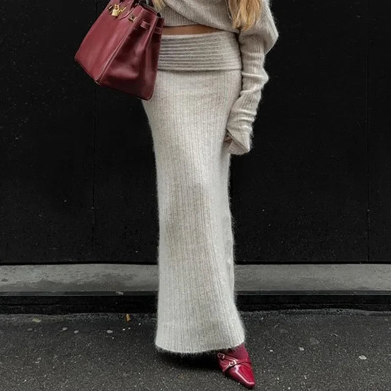 סט סריג שני חלקים חולצת כתפיים חשופות וחצאית מקסי - אילונה